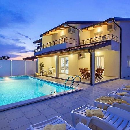 Villa Sanja Plovanija Екстериор снимка