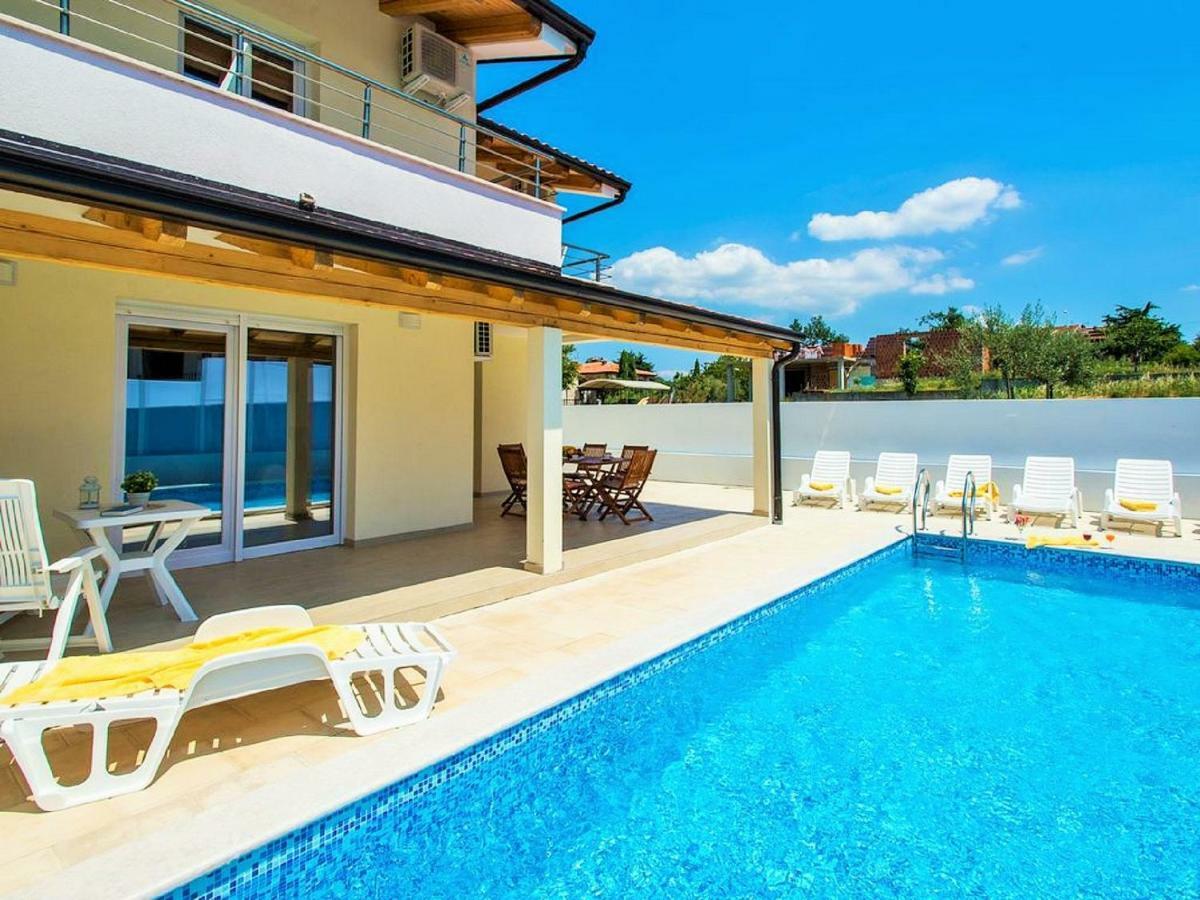 Villa Sanja Plovanija Екстериор снимка