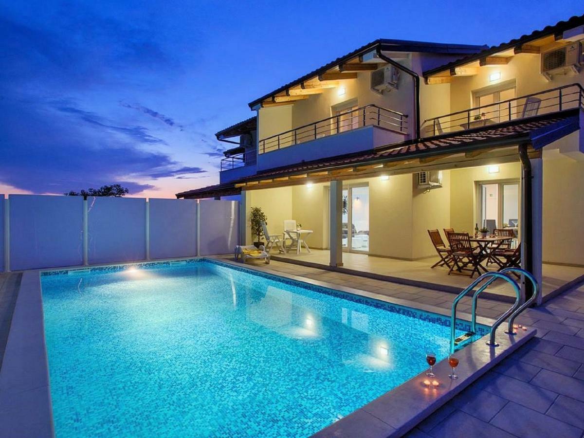 Villa Sanja Plovanija Екстериор снимка